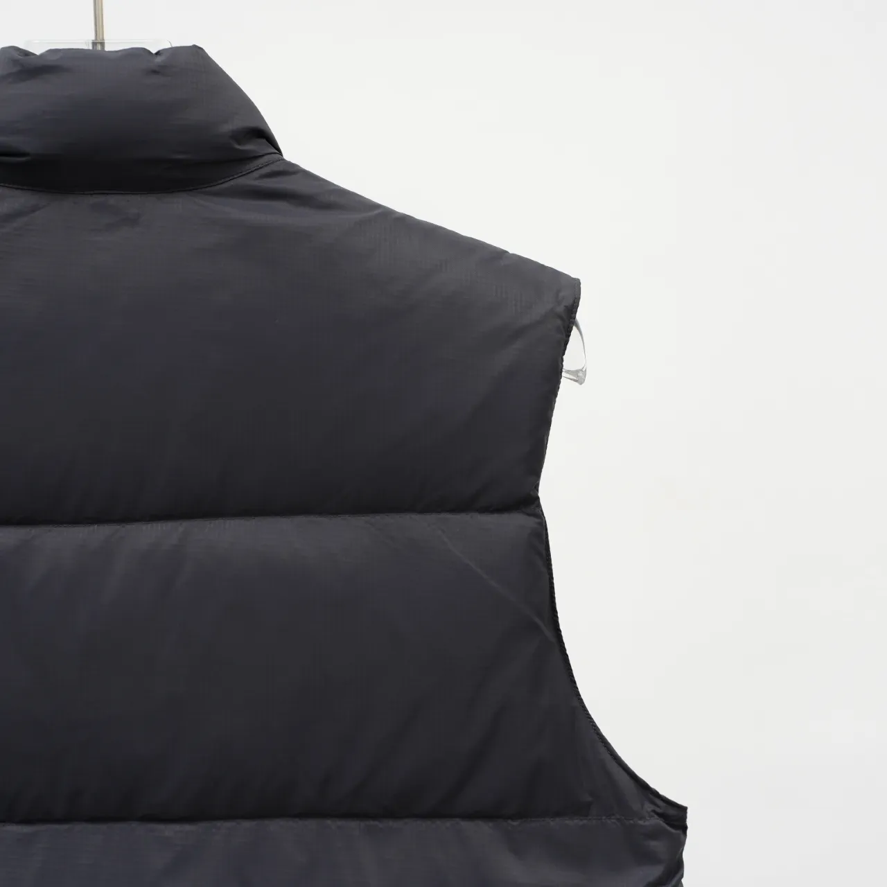 P400 CANADA GOOSE丨Canada Goose Glacier Stand Collar Down Vest Color: Dark Gray Size: XS-XXL